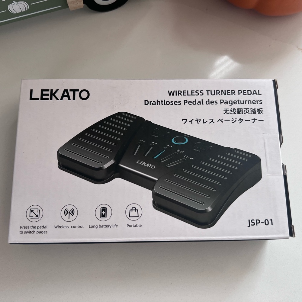 LEKATO Wireless Bluetooth Page Turner Pedal Music.